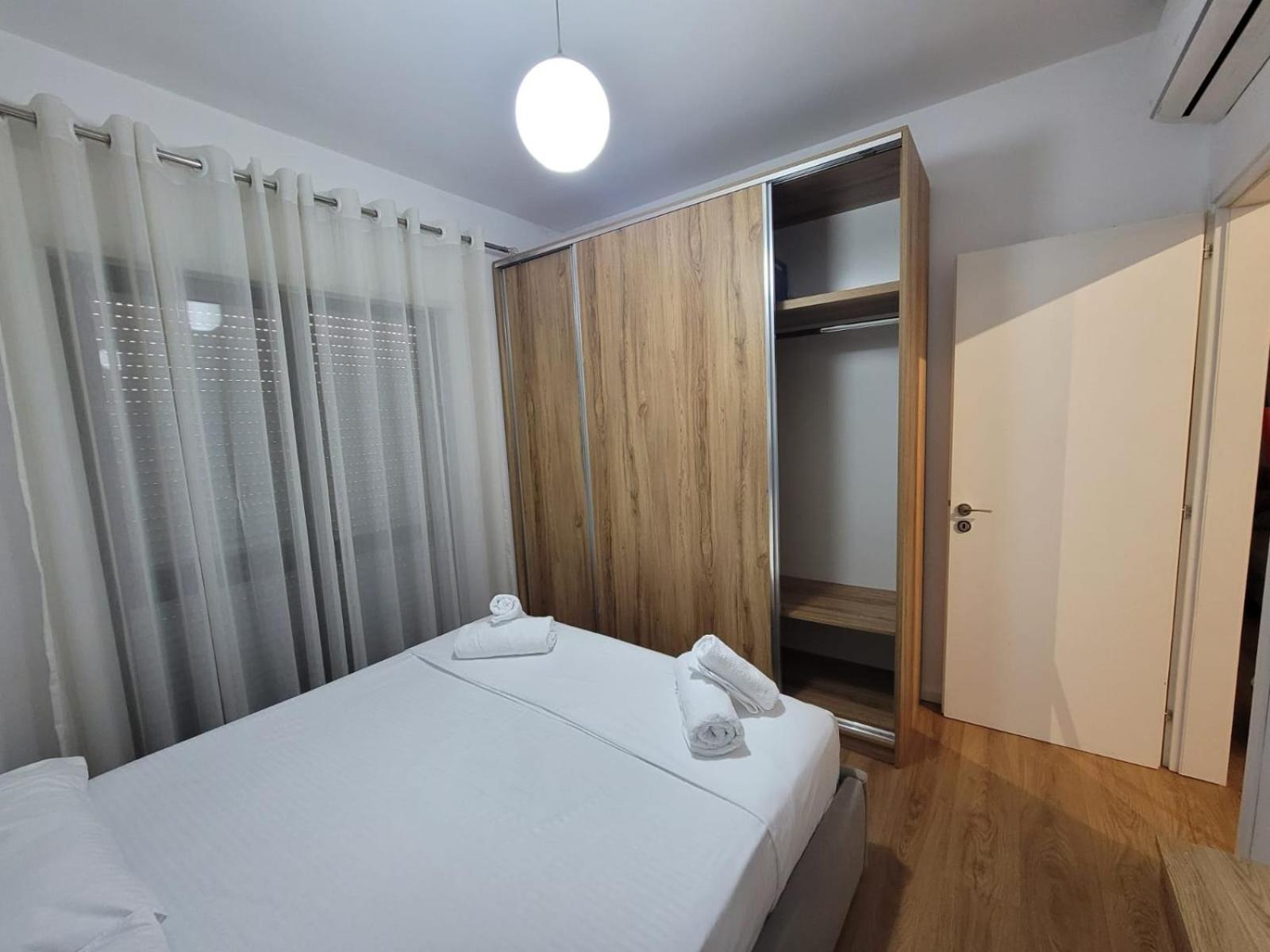 Enes Apartment Tirane Ngoại thất bức ảnh